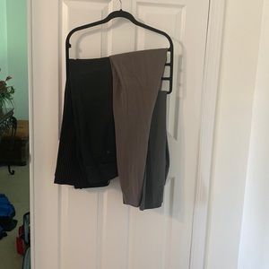 3 pants $9 each must buy 3